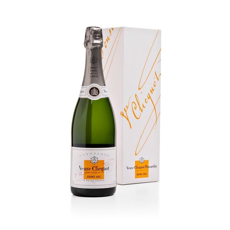 Veuve Clicquot Agne Demi-Sec (Giftbox) 0,7 Liter5 Ltr Drikkevarer