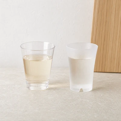 Snapseglas i plast