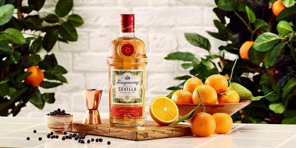 Tanqueray Flor de Sevilla Gin FL 70 51342 by TANQUERAY color Sort