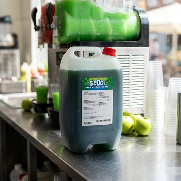 Scoop Slushice Koncentrat Grøn Æble 10L 65135 by SCOOP color Grøn