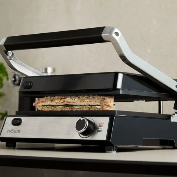 Hâws BPG212000W Møn Proff Bord- & Paninigrill 2000W 30-BPG212000W by Hâws color Sort