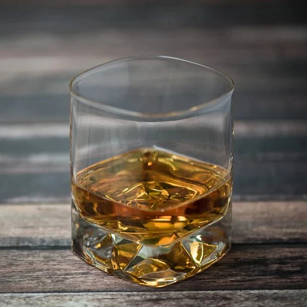 Strauss On The Rocks vandglas/whiskyglas 4 stk. 40 cl A10952G1002AA01 by Luigi Borm color Sort