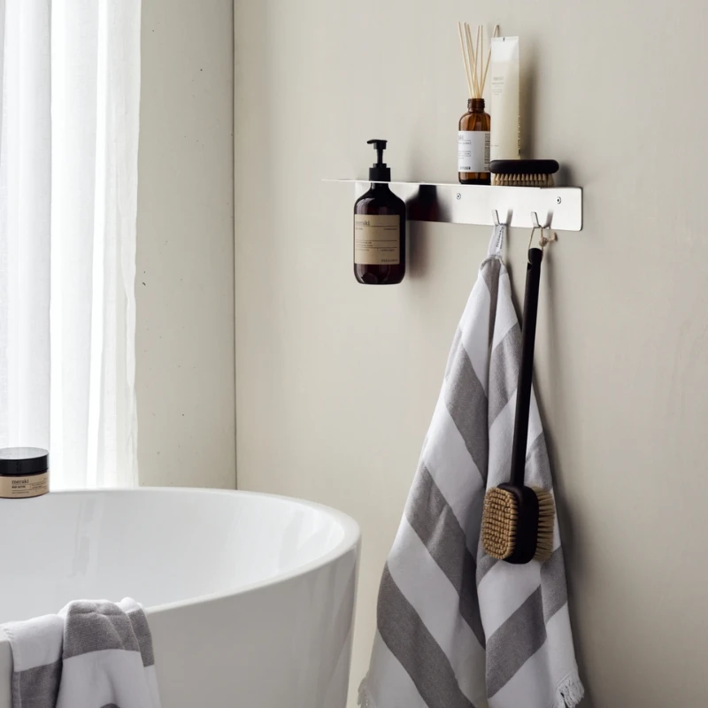 Meraki Flaskeophæng med knager, Børstet sølvfinish 308580104 by Meraki color Sort