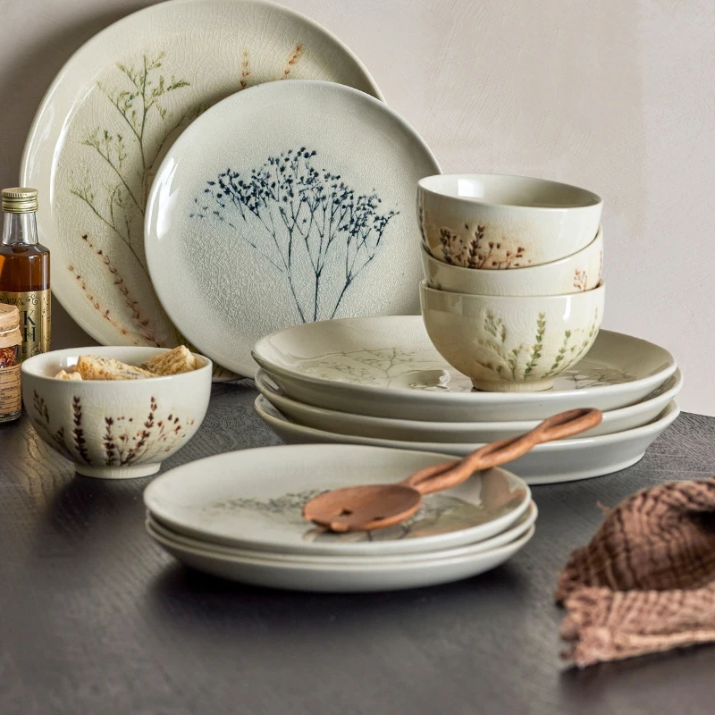 Bea Bordservice Sæt, Natur, Stentøj 4 x 3 stk 82060574 by Bloomingville color Sort