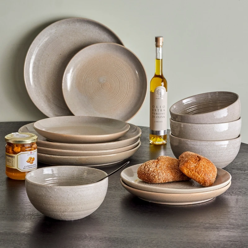Taupe Bordservice Sæt, Grå, Stentøj 4 x 3 stk 82060575 by Bloomingville color Sort