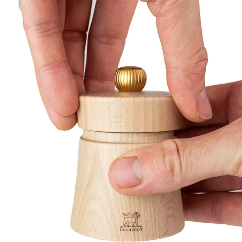 Peugeot Baya saltkværn træ natur 8 cm 27889 by Peugeot color Oliventræ