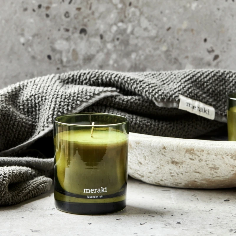 Meraki Duftlys Lavender Rain, Grøn Høj 200 g 366650202 by Meraki color Grøn