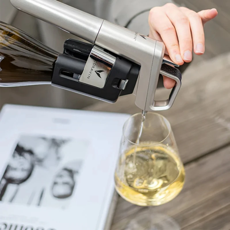 Coravin Timeless Six+ Vinpreserver - Rød Limited Edition 112460B by Coravin color Rød