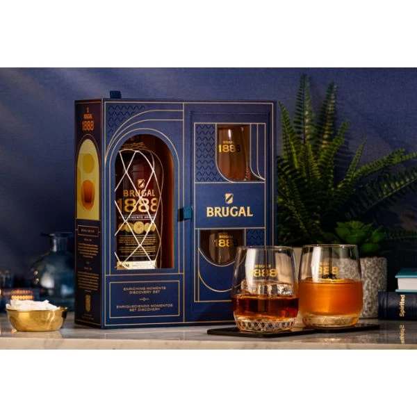 Brugal 1888 Gran Reserva Rom 70 cl med 2 glas 10440137 by BRUGAL color Sort
