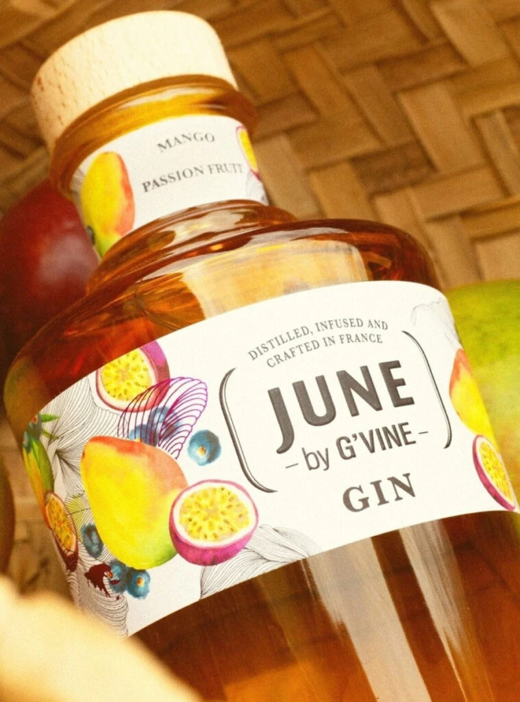 June Mango & Passionfruit Gin 37,5% 70 cl L-66-922-00  color Sort