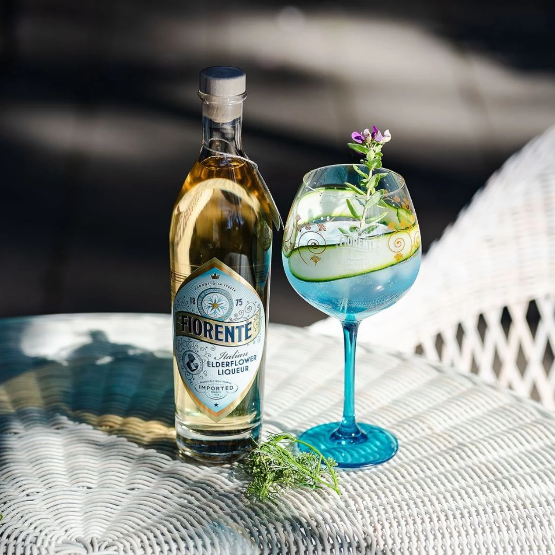 Hyldeblomst Spritz - Drinkspakke Strandgaardenpakke3 by Barlife color Sort