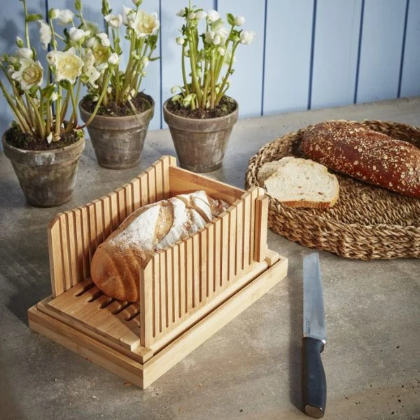 Brødskærer HOME L:32,3xB:20,8xH3,5cm 148438 by SCANDINAVIAN HOME color Natur
