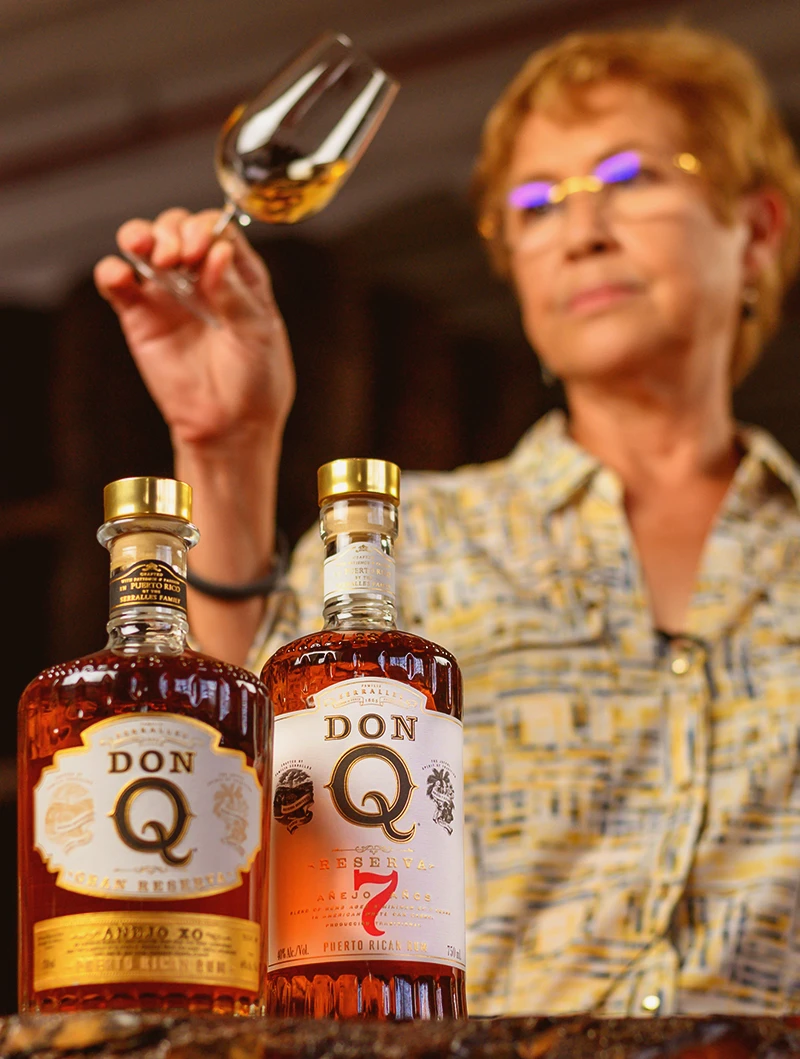 Don Q Reserva 7 YO gaveæske M/ 2 glas DQ008-1 by DonQ color Sort