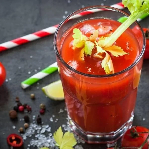 Opskrift på Bloody Mary cocktail