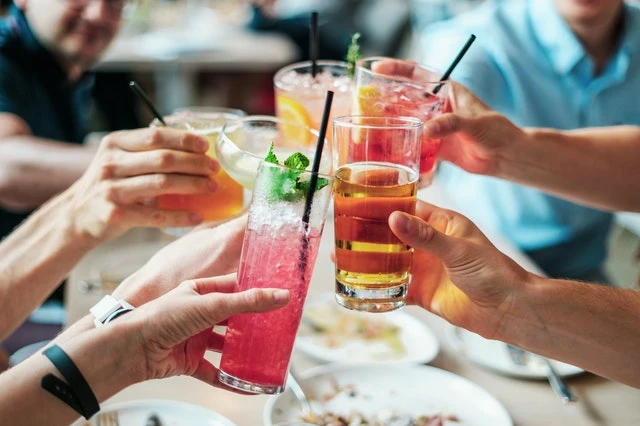 Løft dine cocktails til nye højder